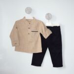 Compleu Cămașă Și Pantalon Bej-Negru